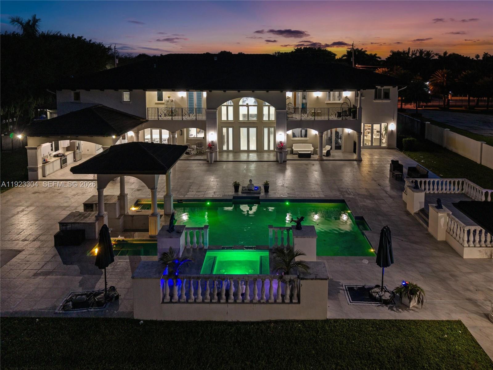 BIRD ROAD FARMSITES - Residential