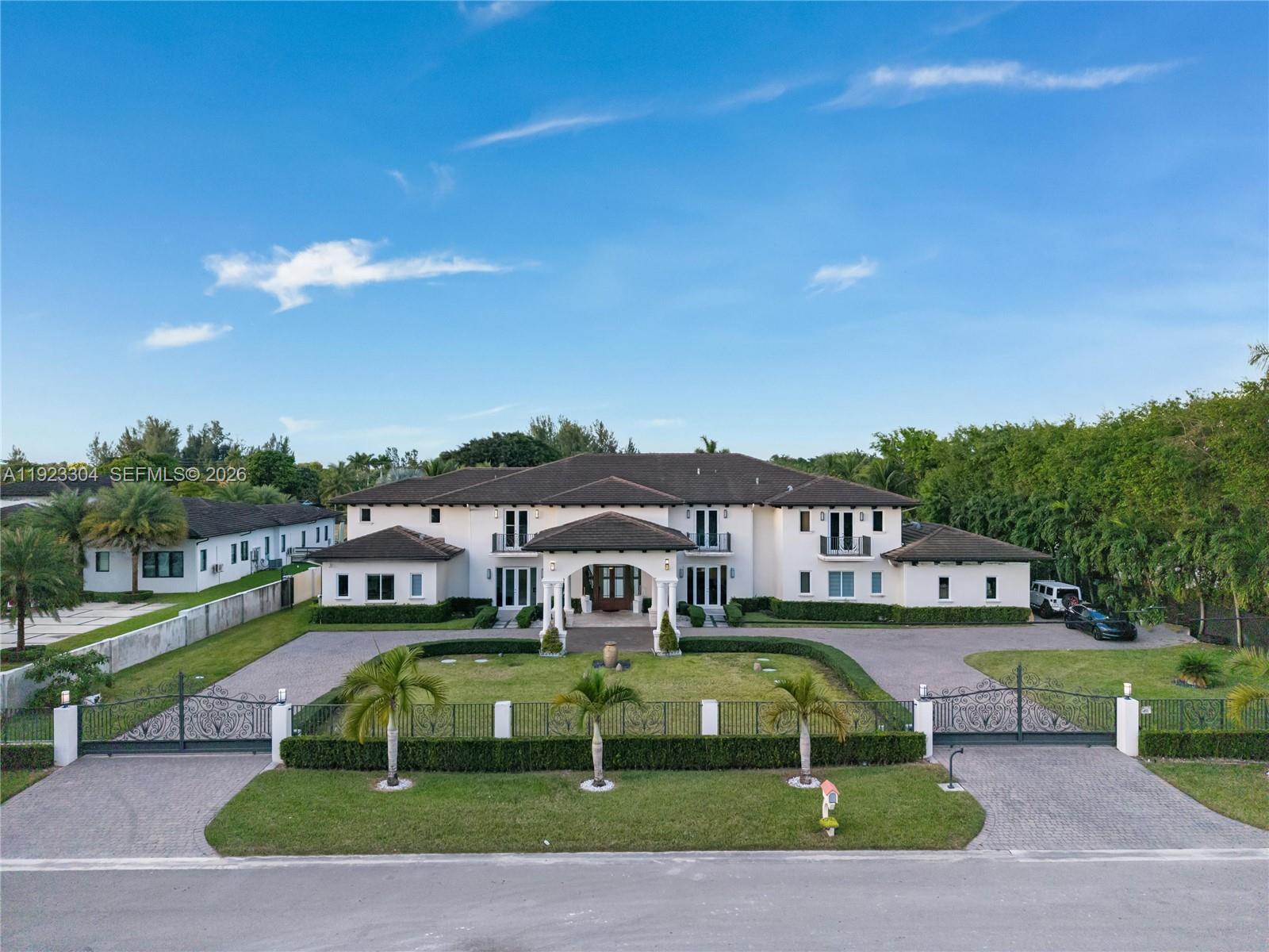 BIRD ROAD FARMSITES - Residential