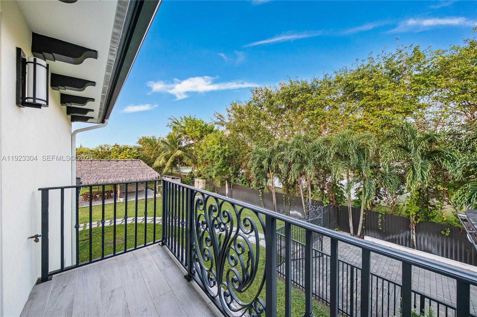 BIRD ROAD FARMSITES - Residential