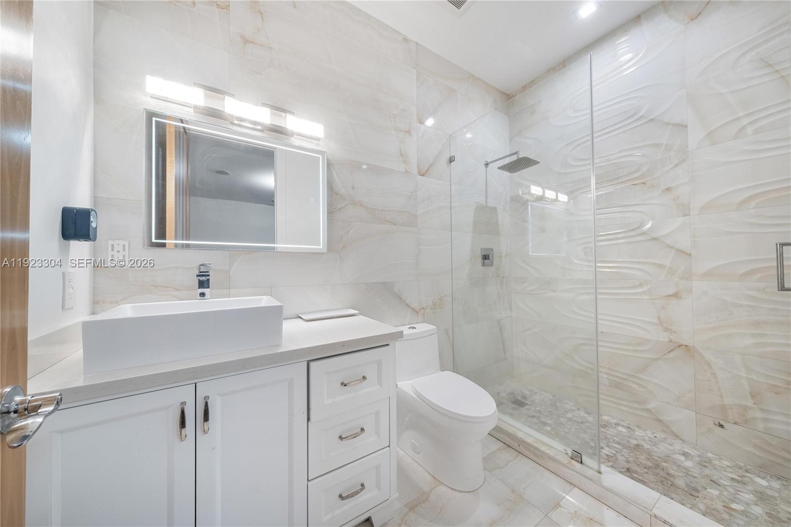 BIRD ROAD FARMSITES - Residential