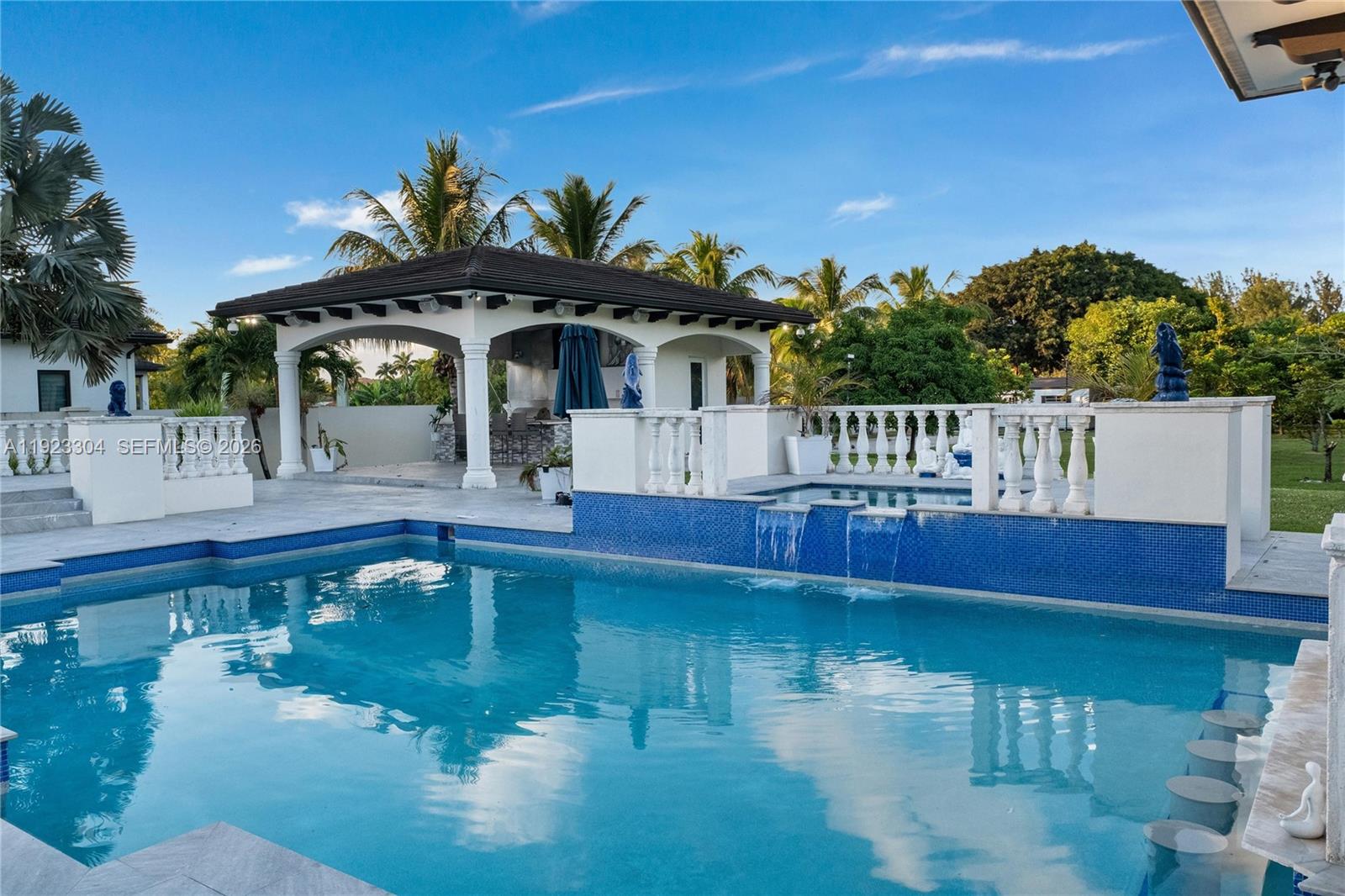 BIRD ROAD FARMSITES - Residential