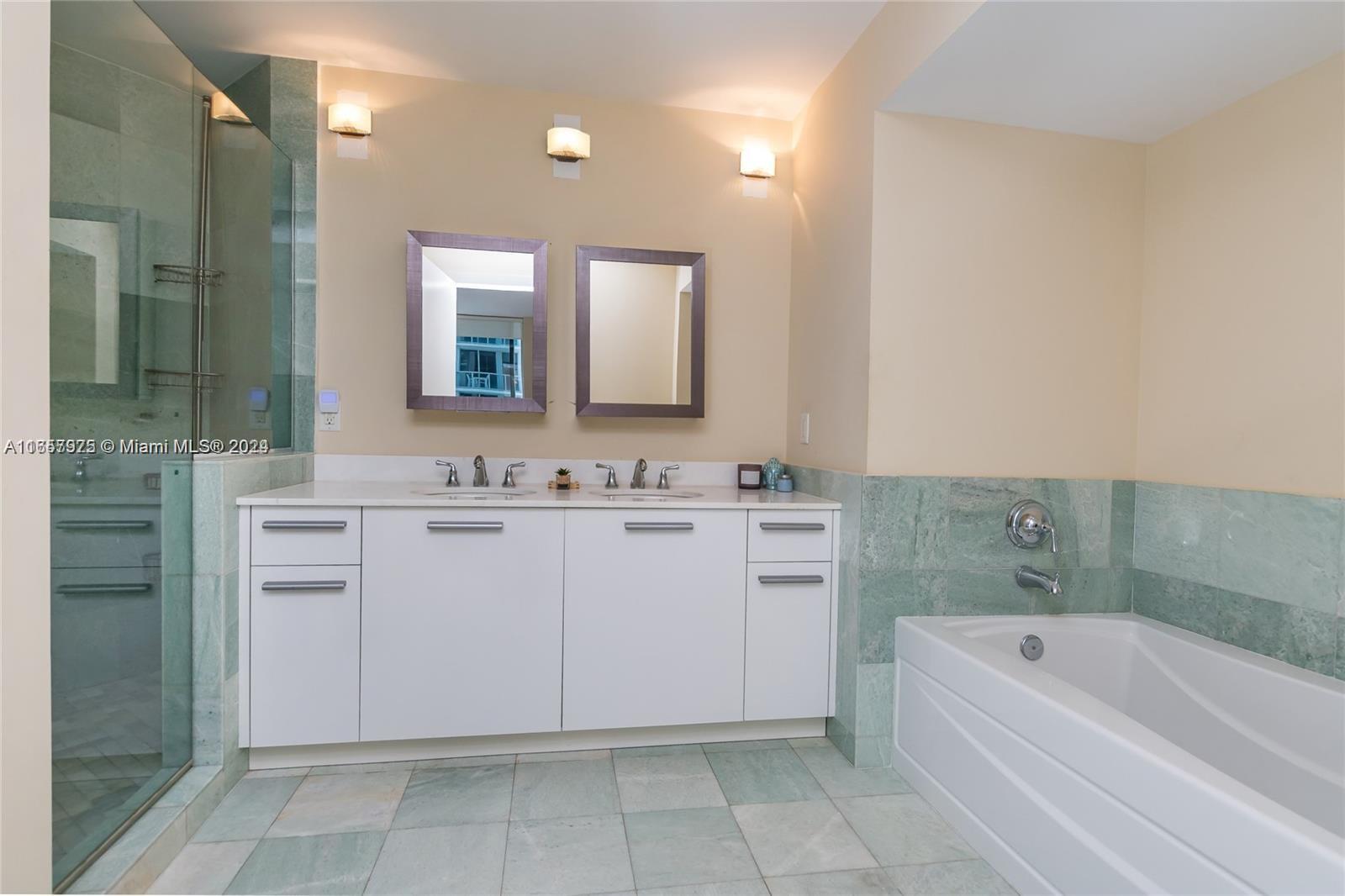 1060 BRICKELL CONDO - Residential Lease