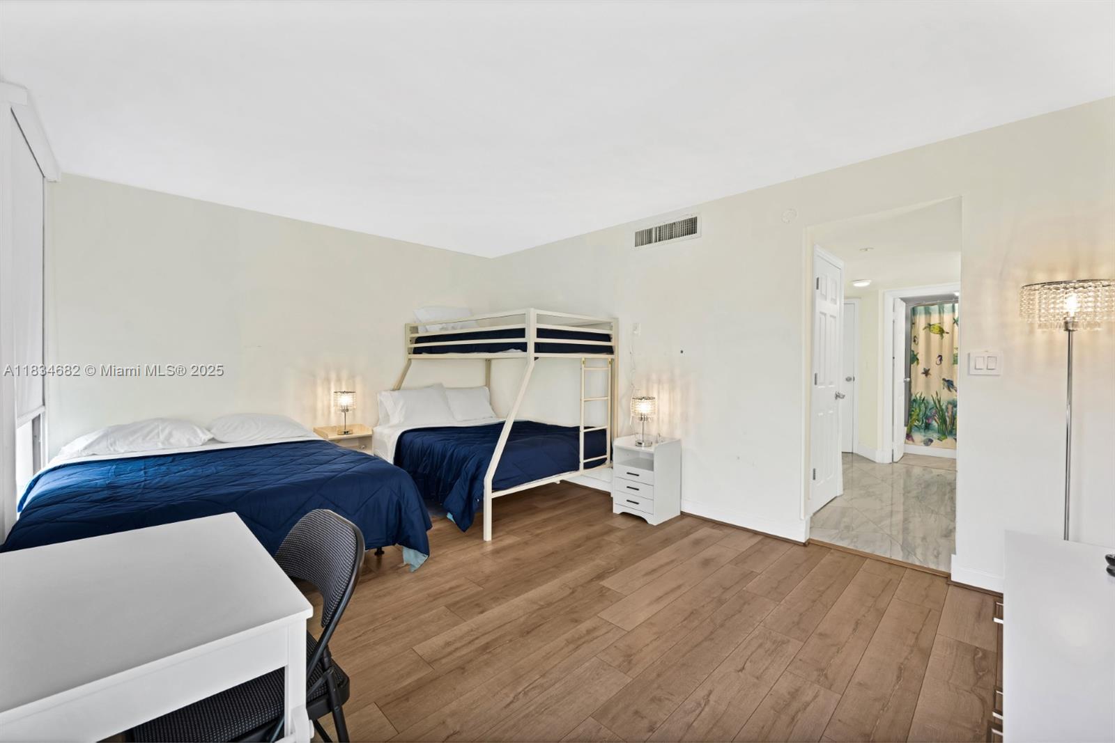 BRAVURA II CONDO - Residential Lease