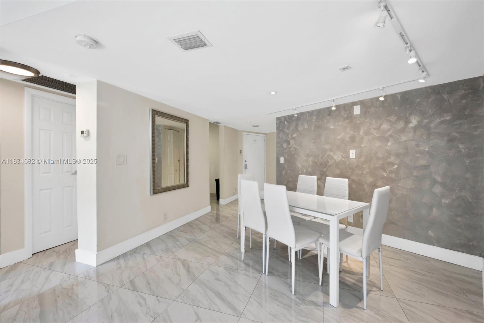 BRAVURA II CONDO - Residential Lease