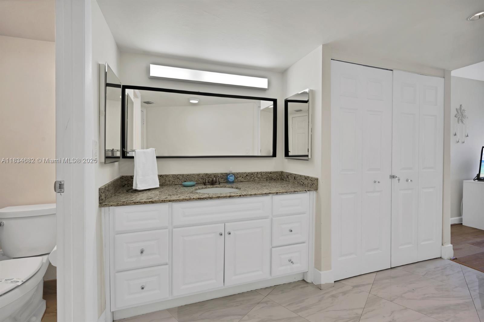 BRAVURA II CONDO - Residential Lease