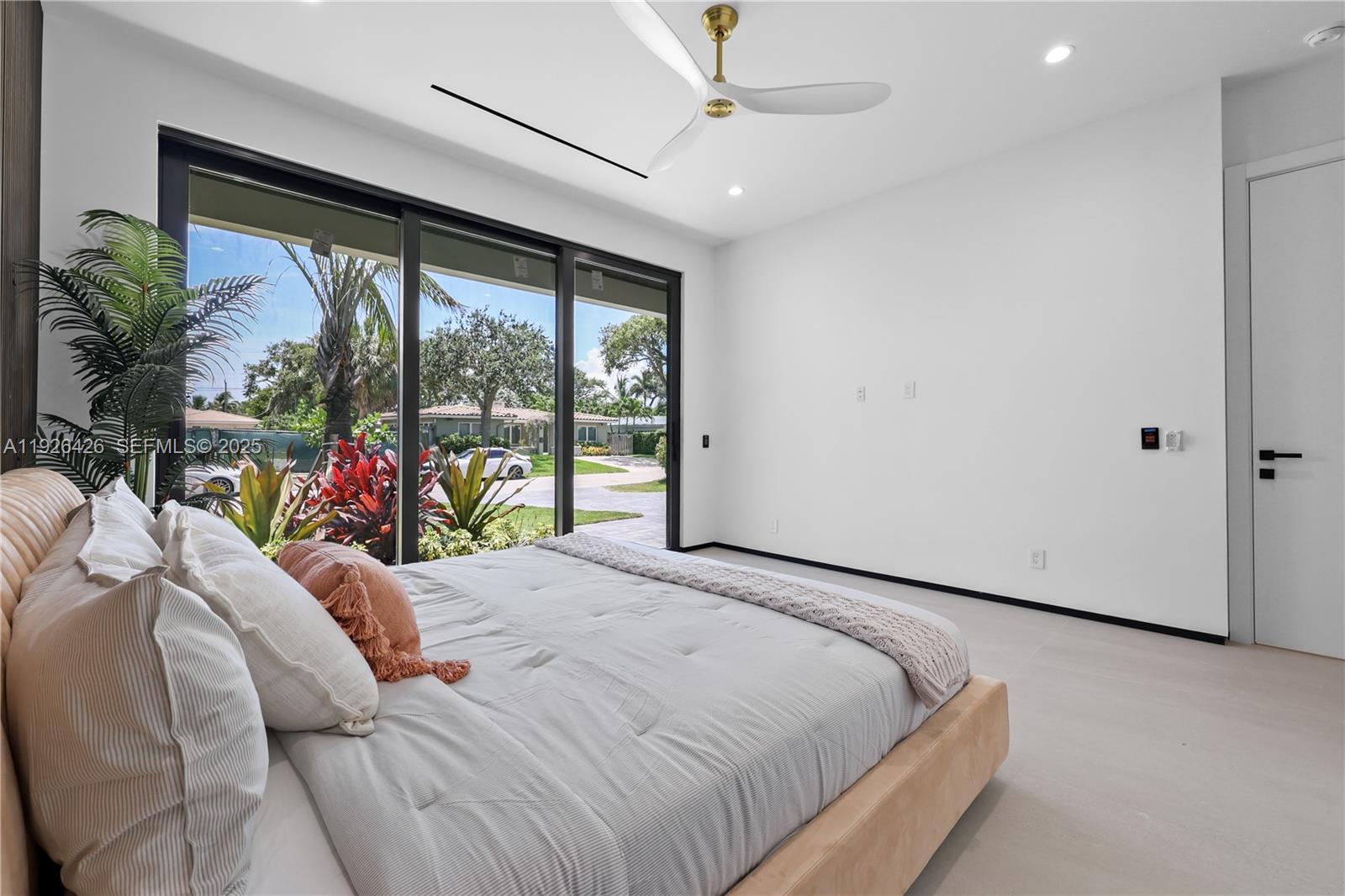 SILVER SHORES-SUB TRACT - Residential