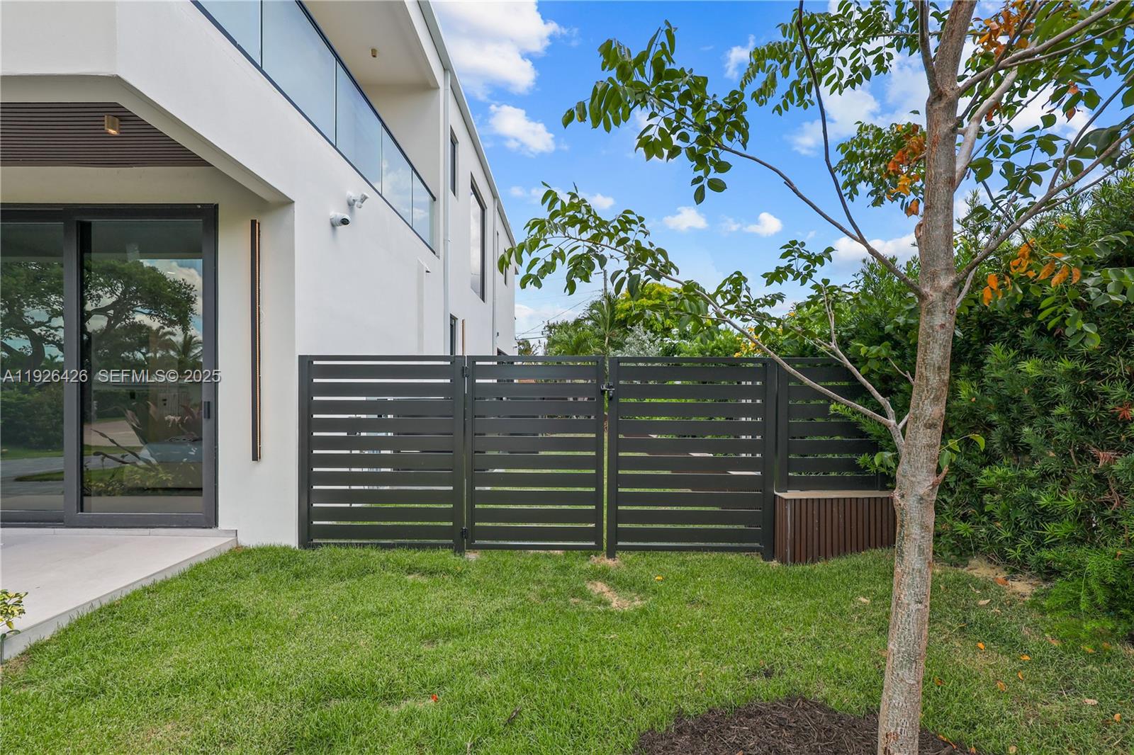 SILVER SHORES-SUB TRACT - Residential