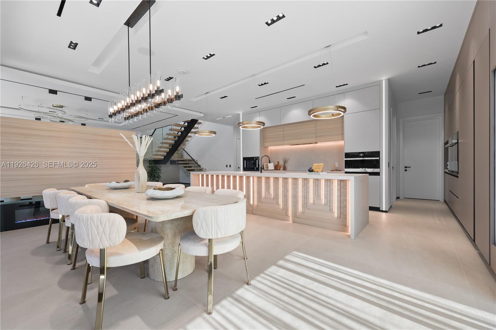 SILVER SHORES-SUB TRACT - Residential