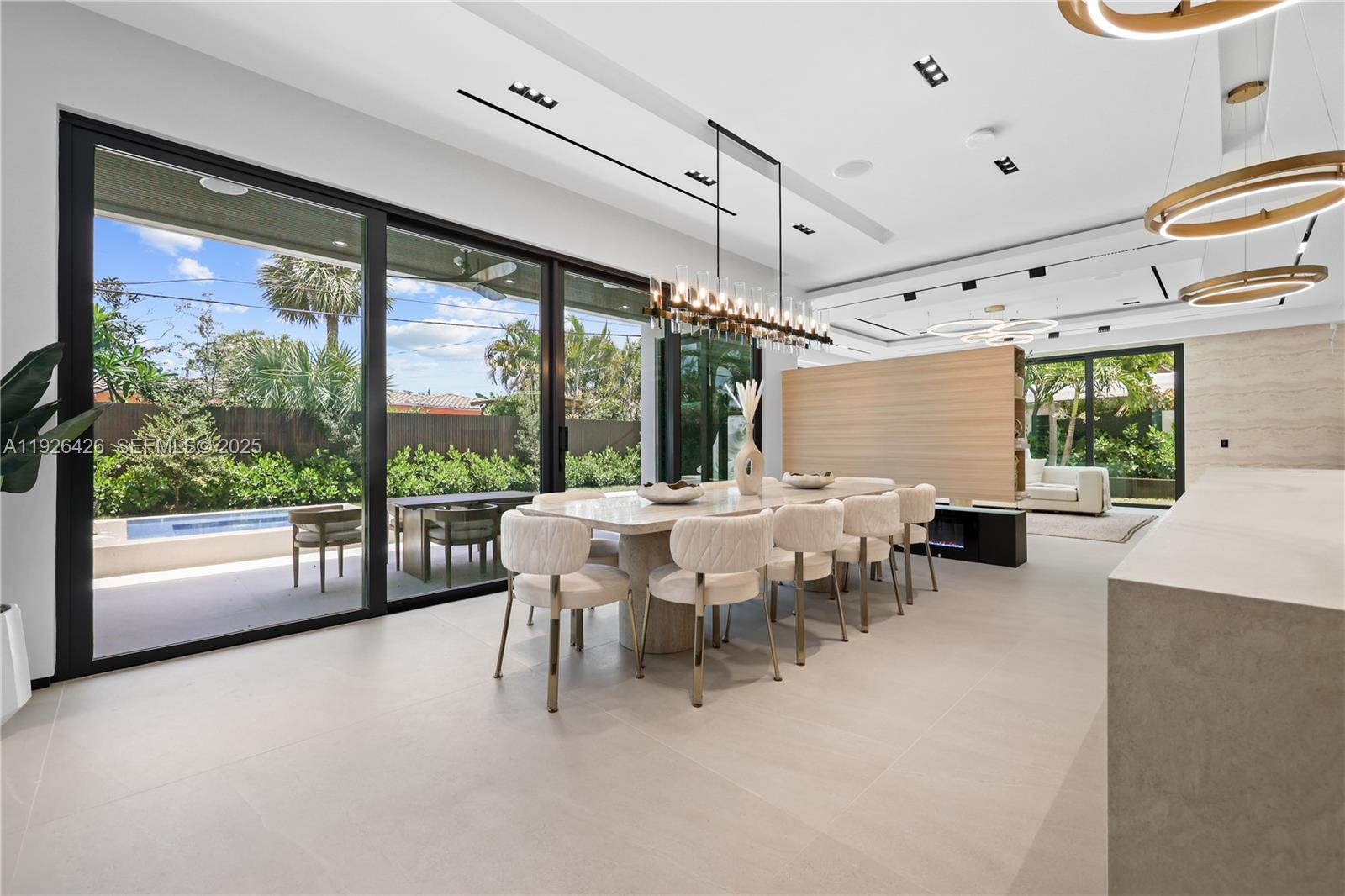 SILVER SHORES-SUB TRACT - Residential