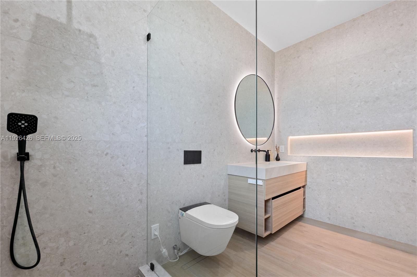 SILVER SHORES-SUB TRACT - Residential