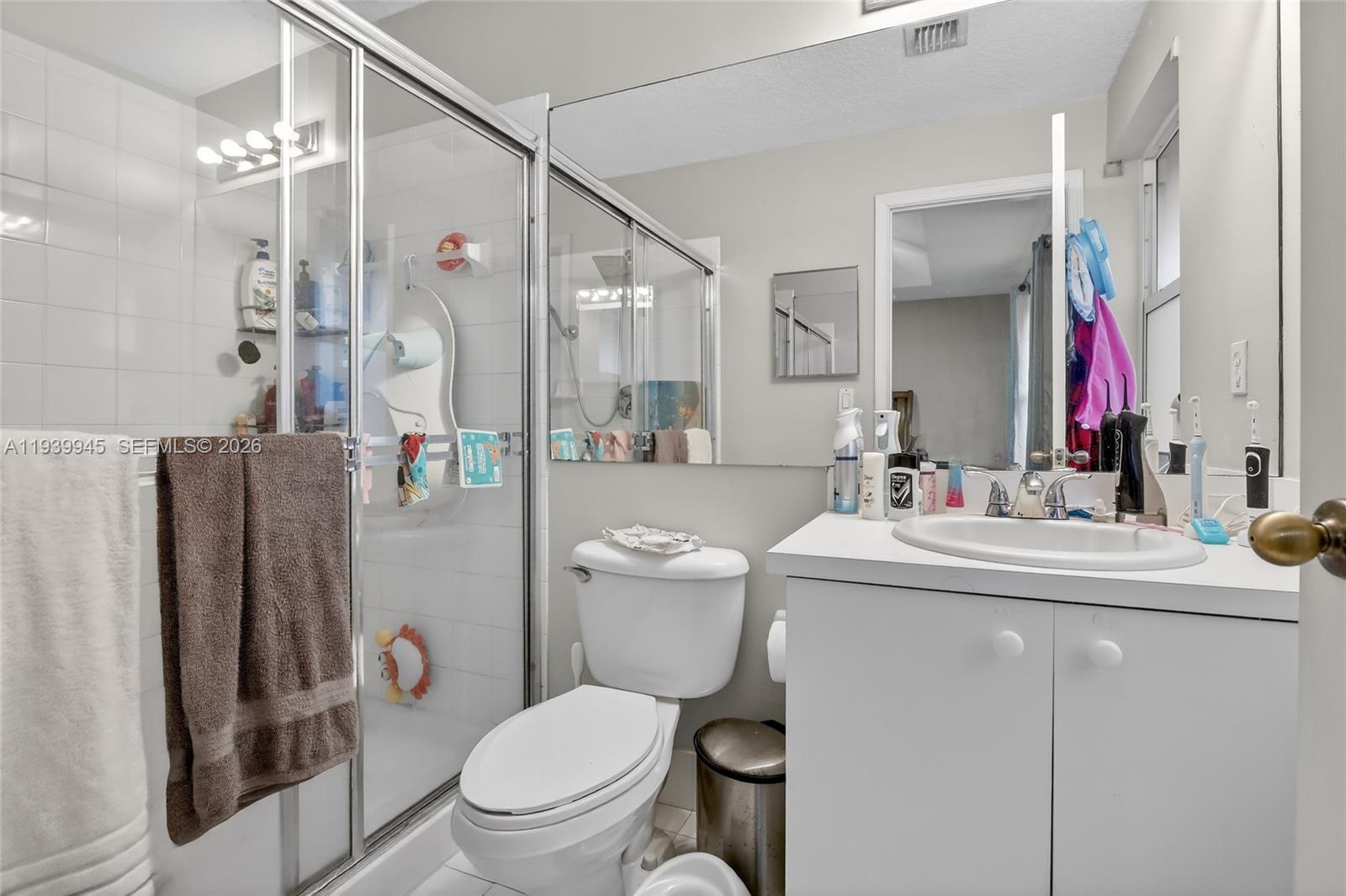 C & P PROPERTIES PLAT - Residential Lease