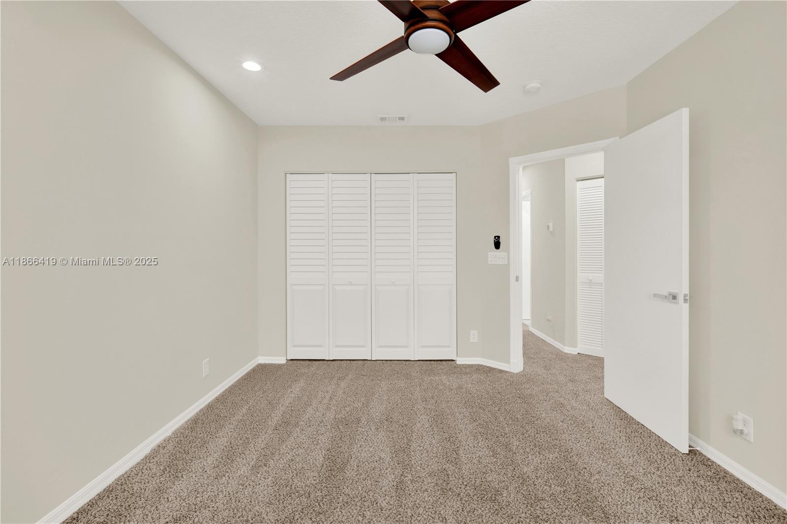 SHORES AT BOCA RATON PH 1 - Residential