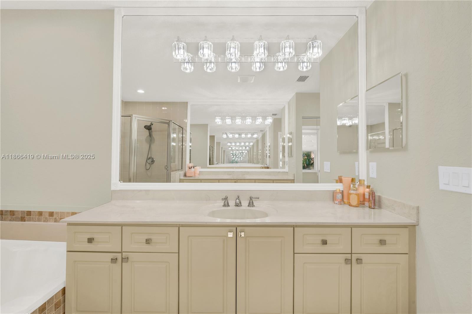SHORES AT BOCA RATON PH 1 - Residential