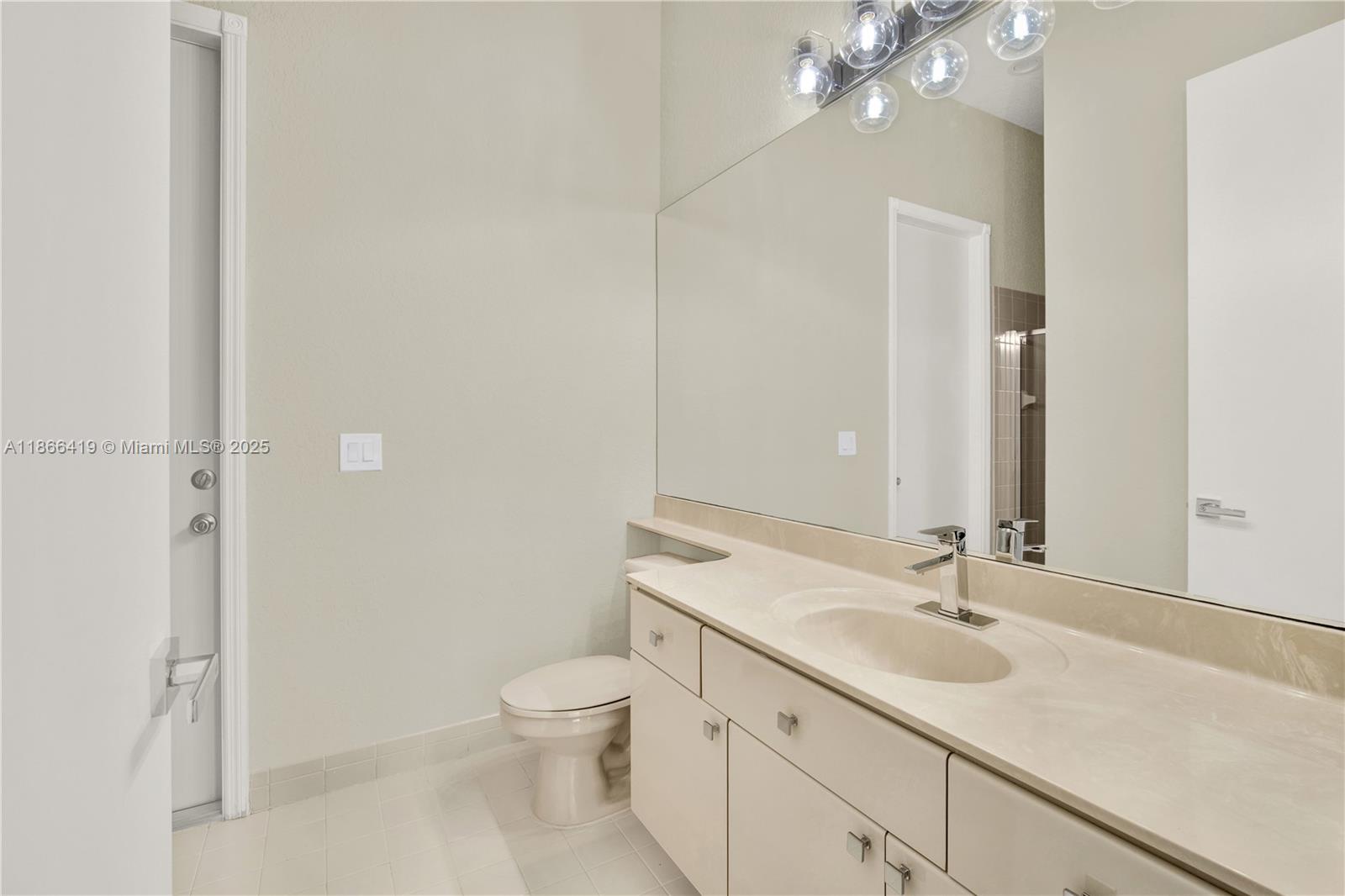 SHORES AT BOCA RATON PH 1 - Residential