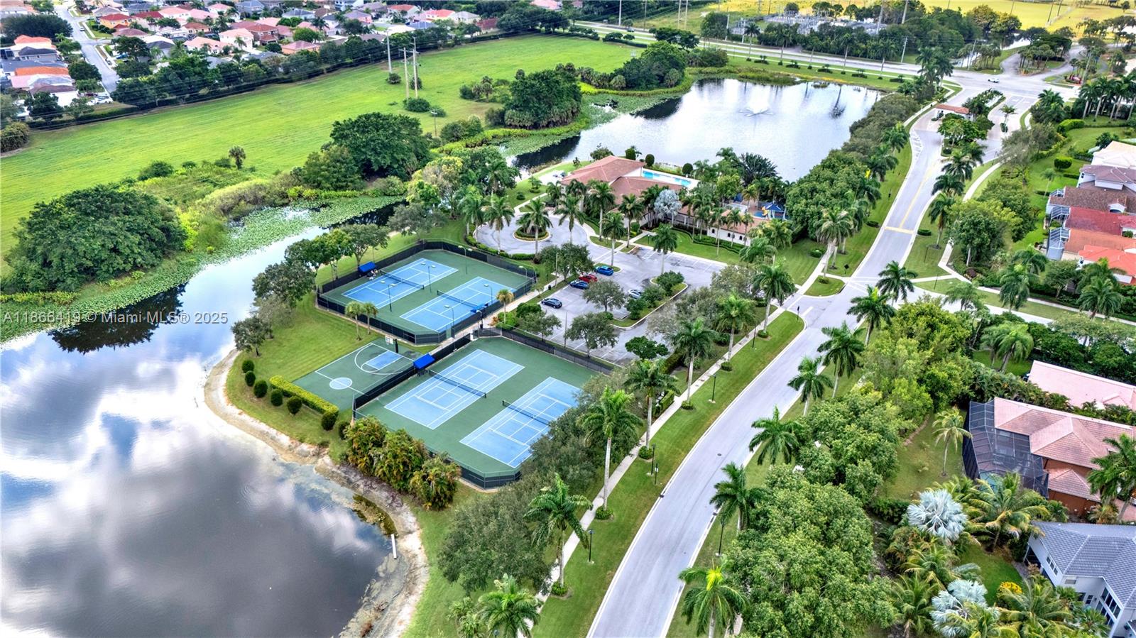 SHORES AT BOCA RATON PH 1 - Residential