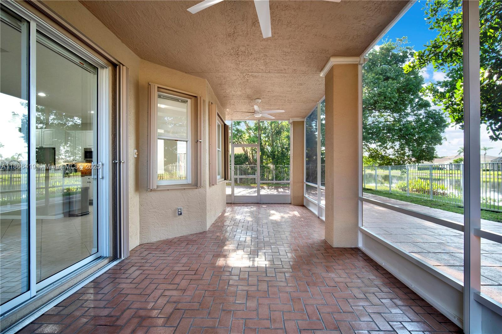 SHORES AT BOCA RATON PH 1 - Residential