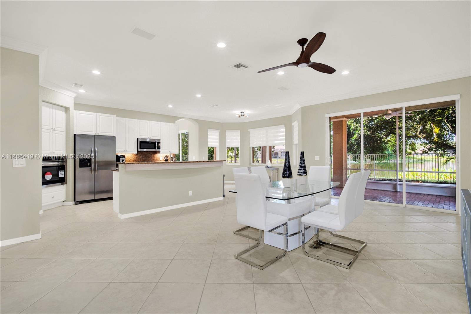 SHORES AT BOCA RATON PH 1 - Residential