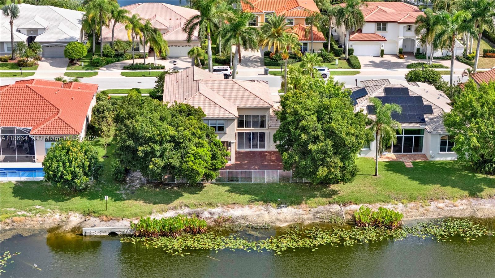 SHORES AT BOCA RATON PH 1 - Residential