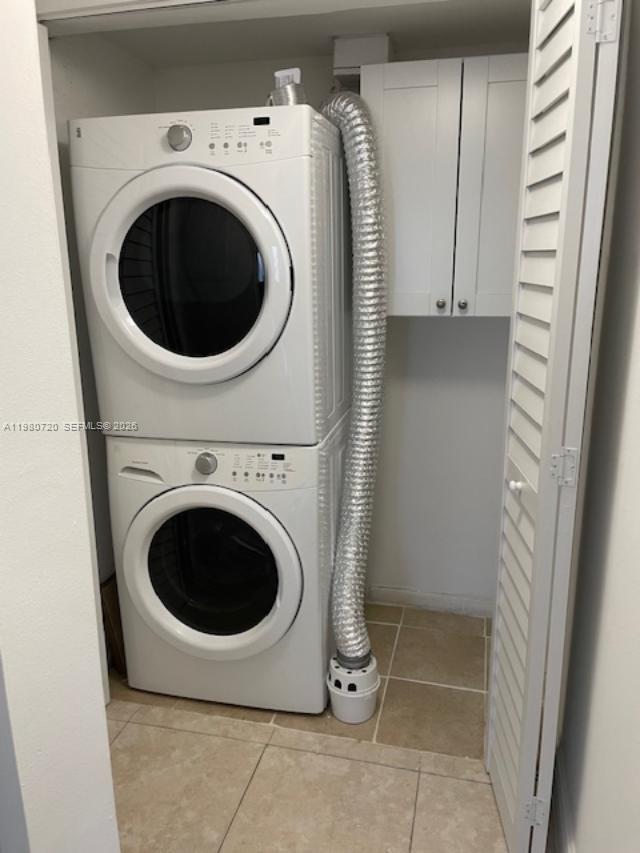 OASIS CONDO NO 1 - Residential