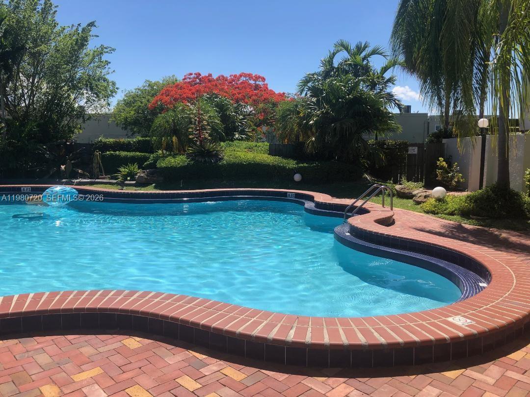 OASIS CONDO NO 1 - Residential