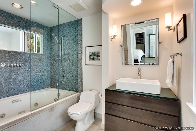 BAY HOMES SUB DB 338-23 - Residential