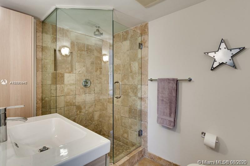 BAY HOMES SUB DB 338-23 - Residential