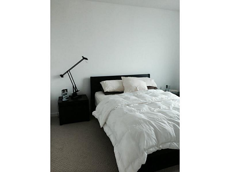 METROPOLIS II AT DADELAND - Residential Lease