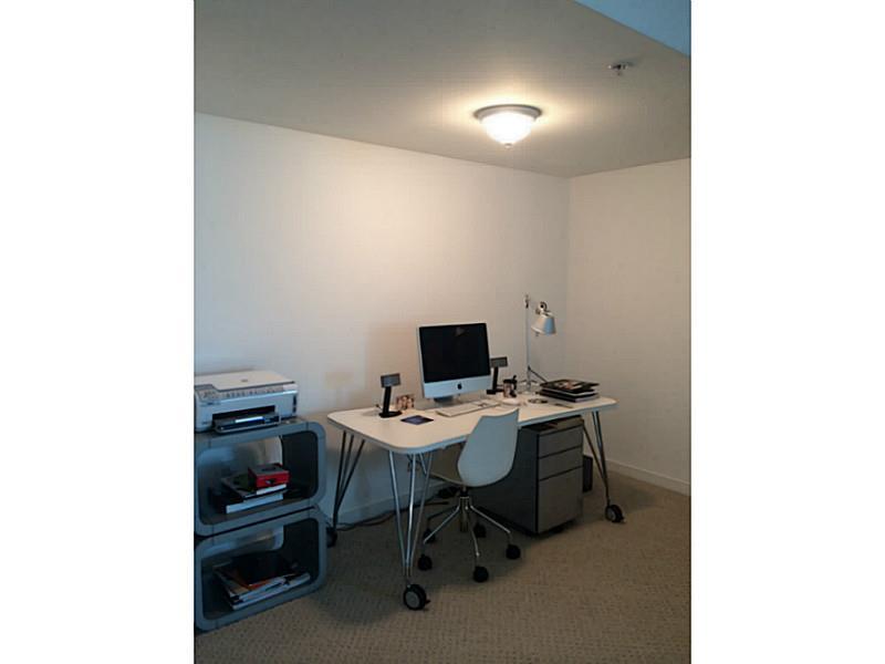 METROPOLIS II AT DADELAND - Residential Lease