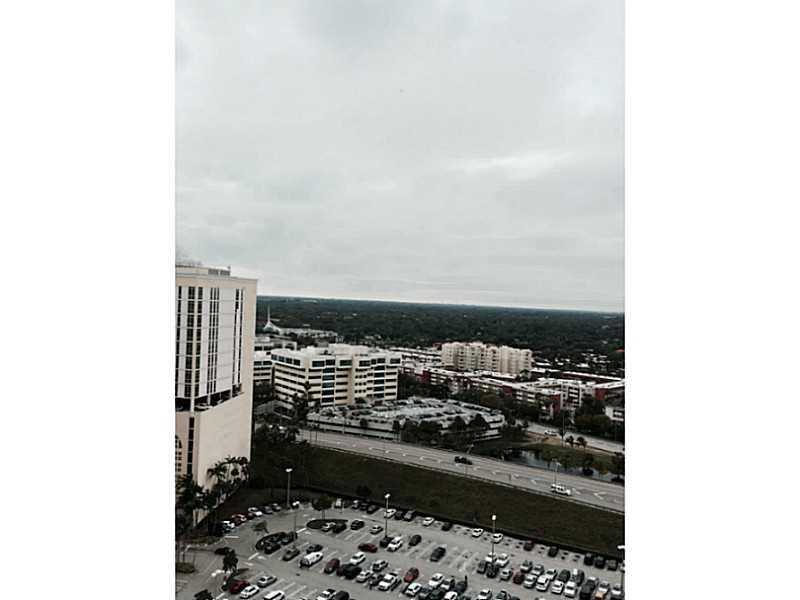 METROPOLIS II AT DADELAND - Residential Lease