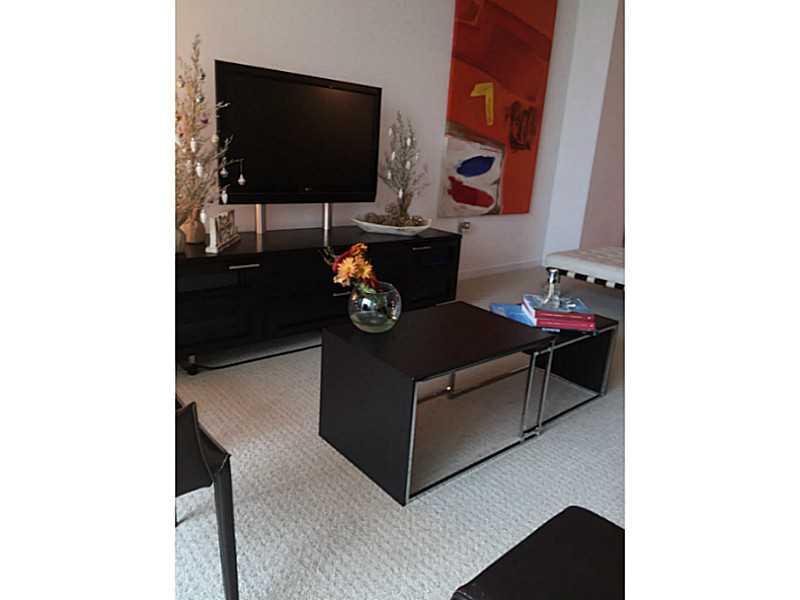 METROPOLIS II AT DADELAND - Residential Lease