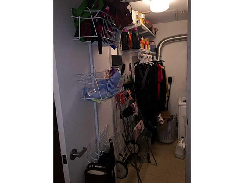 METROPOLIS II AT DADELAND - Residential Lease