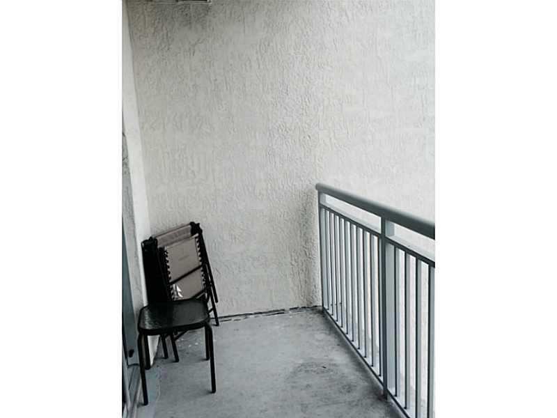 METROPOLIS II AT DADELAND - Residential Lease