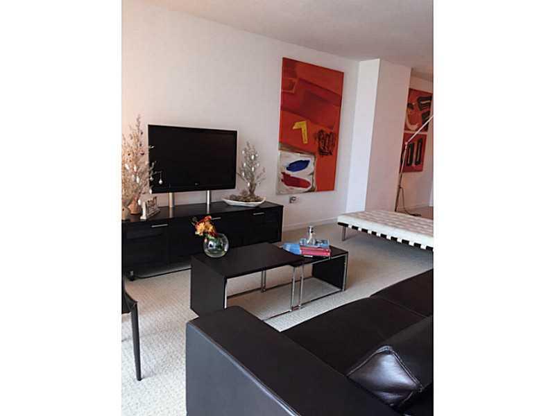 METROPOLIS II AT DADELAND - Residential Lease