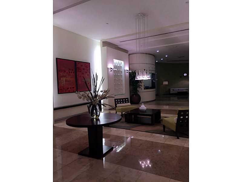 METROPOLIS II AT DADELAND - Residential Lease