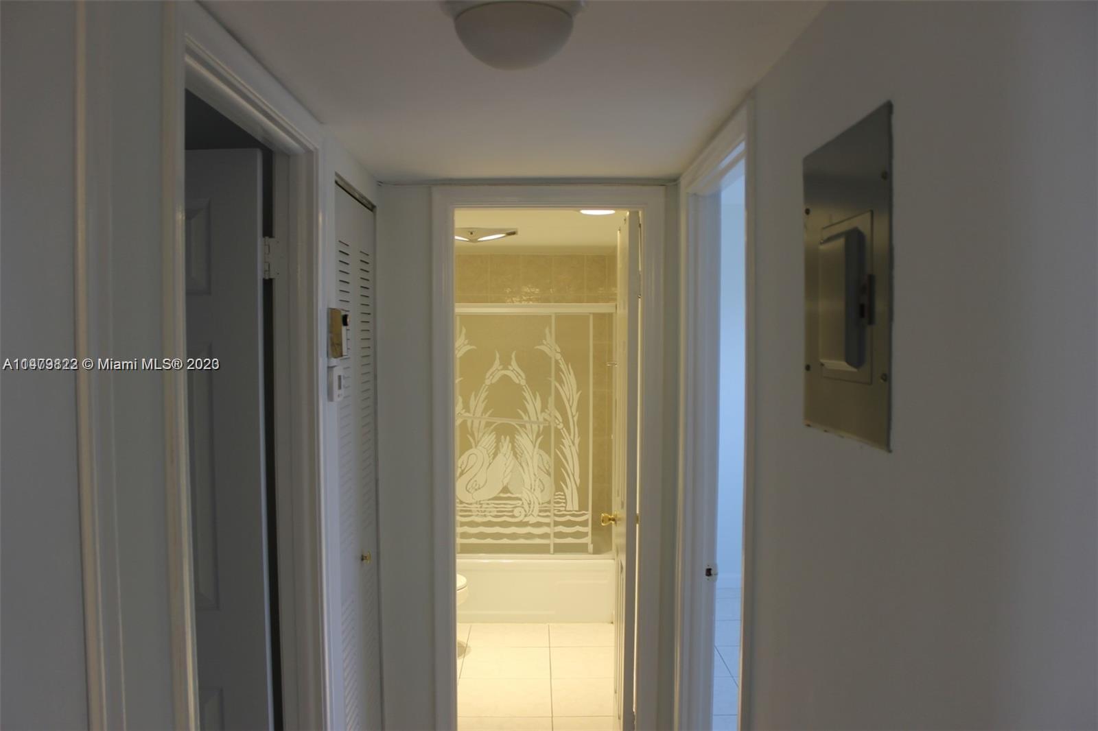 MEADOWBROOK TOWERS CONDO - Residential