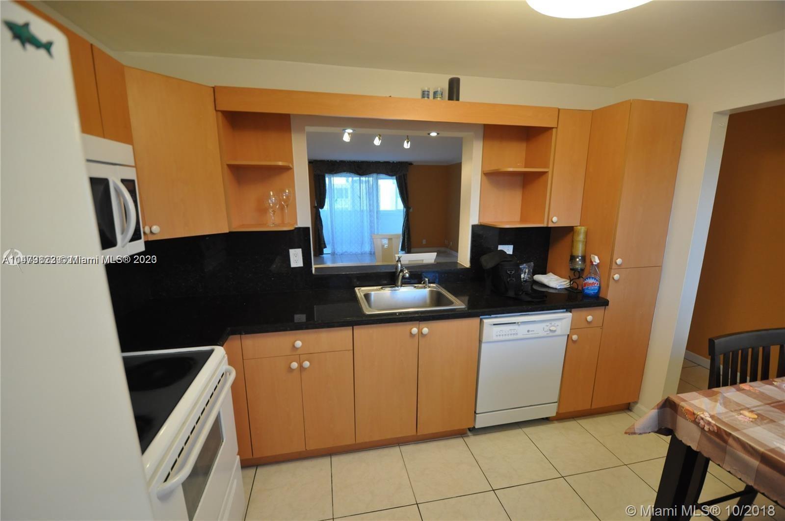 MEADOWBROOK TOWERS CONDO - Residential