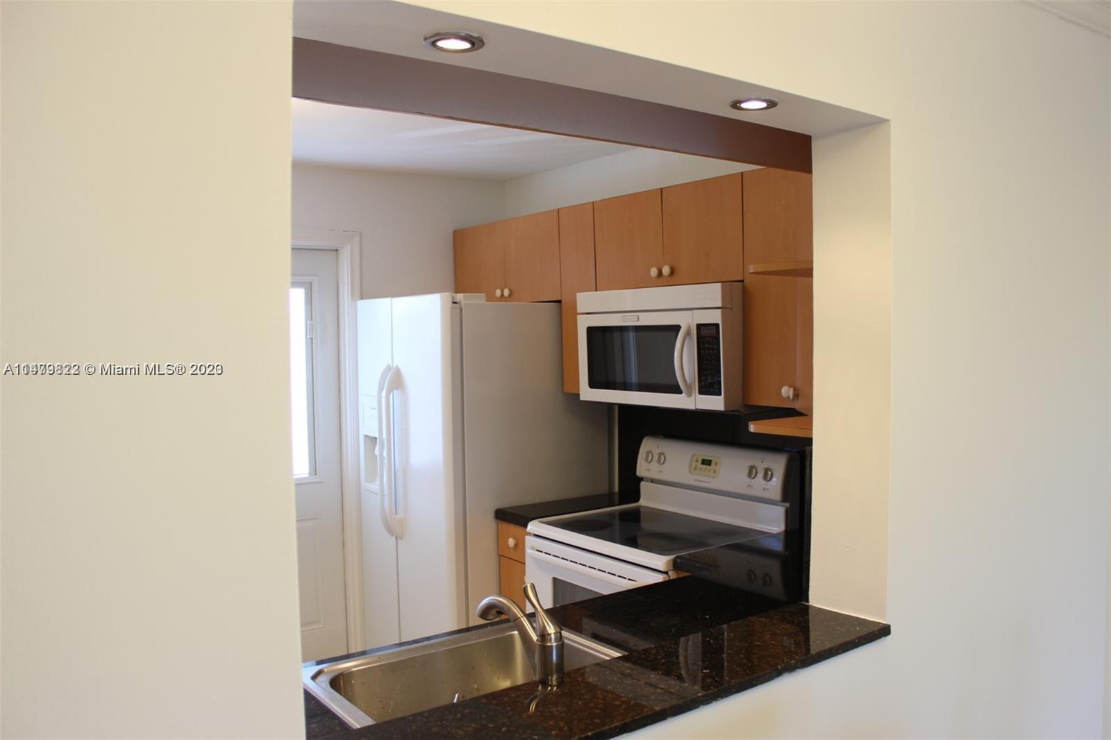 MEADOWBROOK TOWERS CONDO - Residential