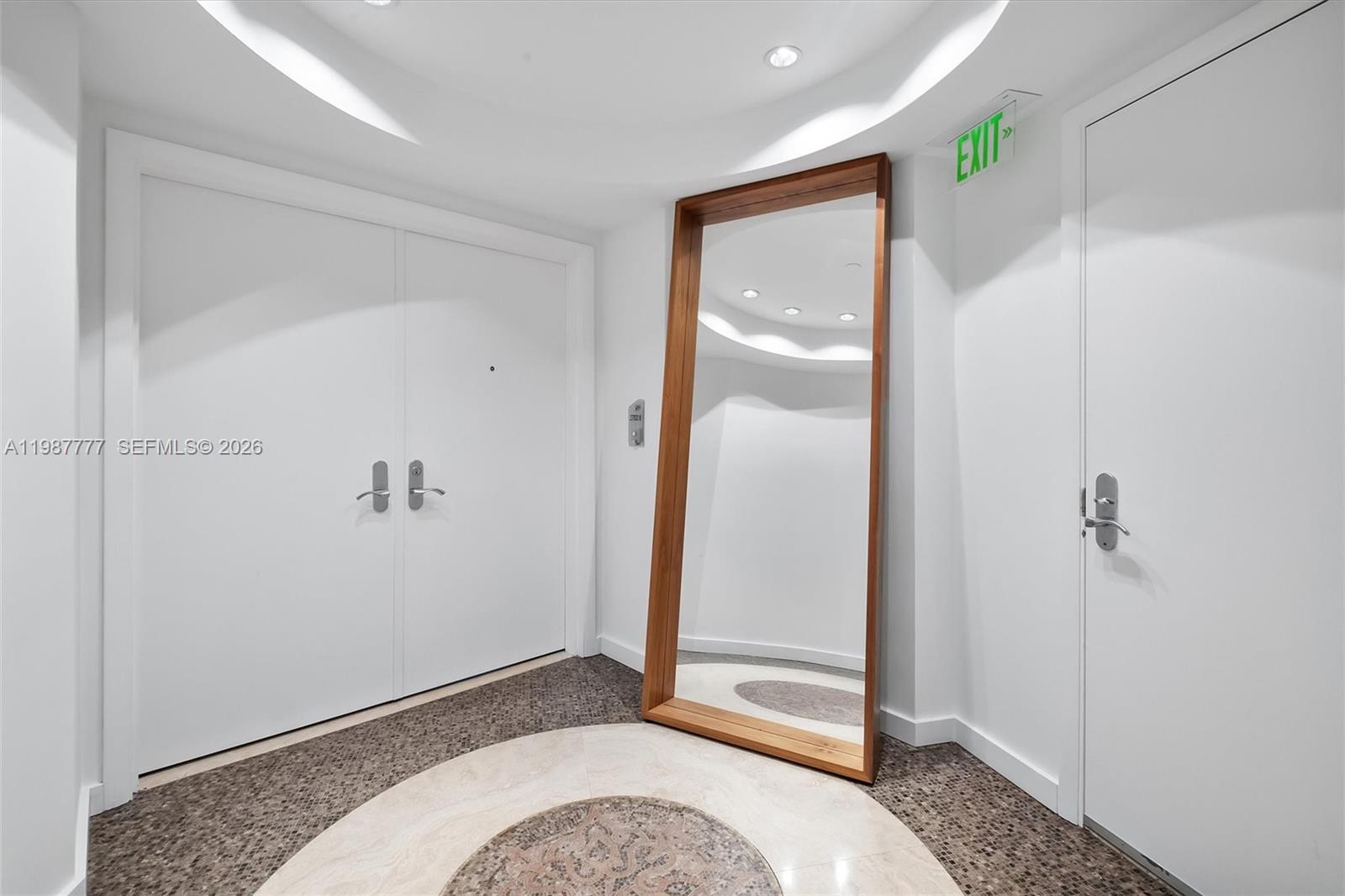 JADE BEACH CONDO - Residential