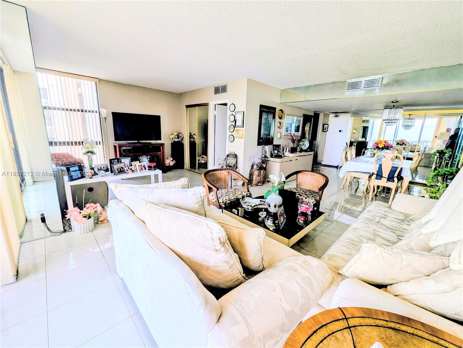 20335 W Country Club Dr 2102