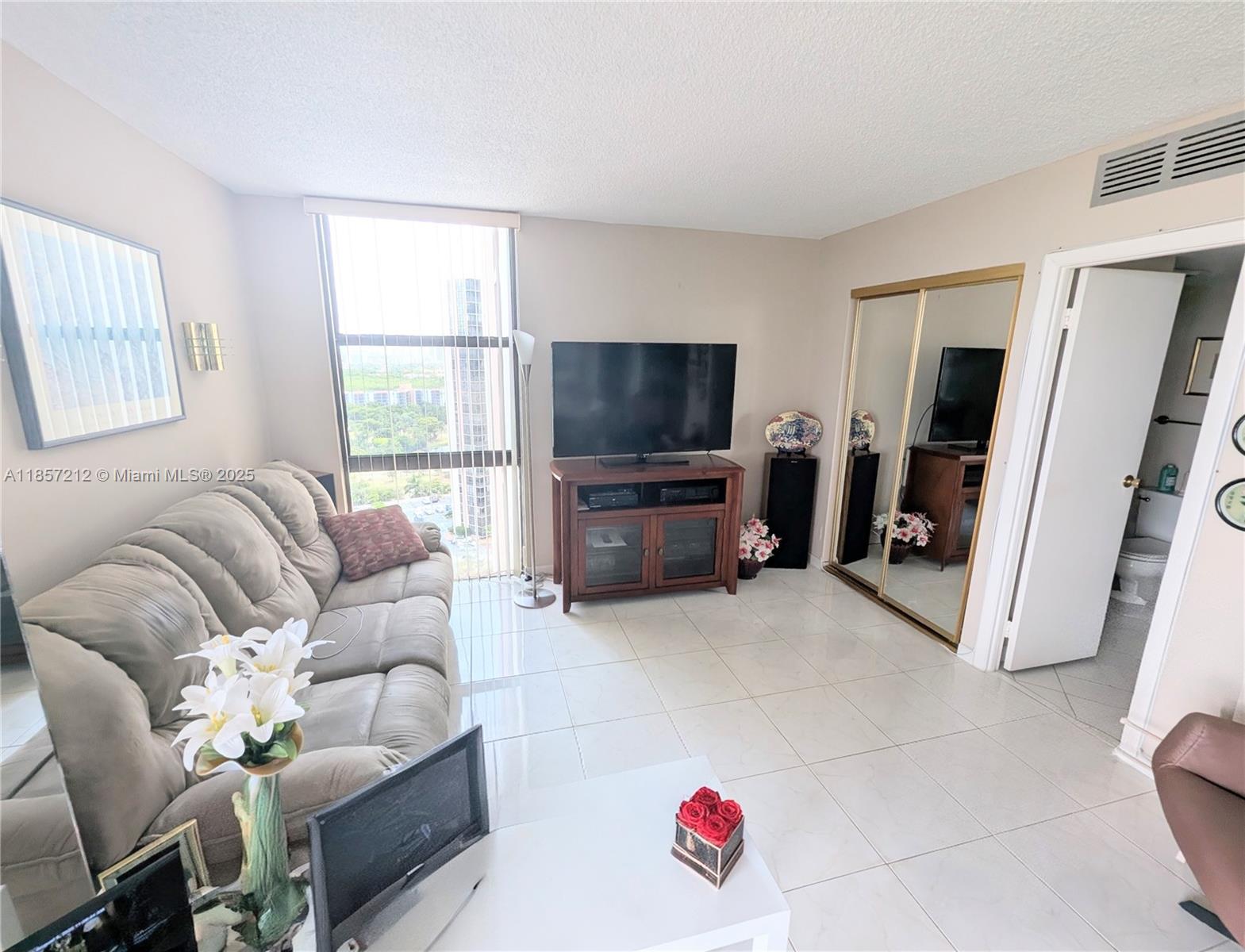 20335 W Country Club Dr 2102