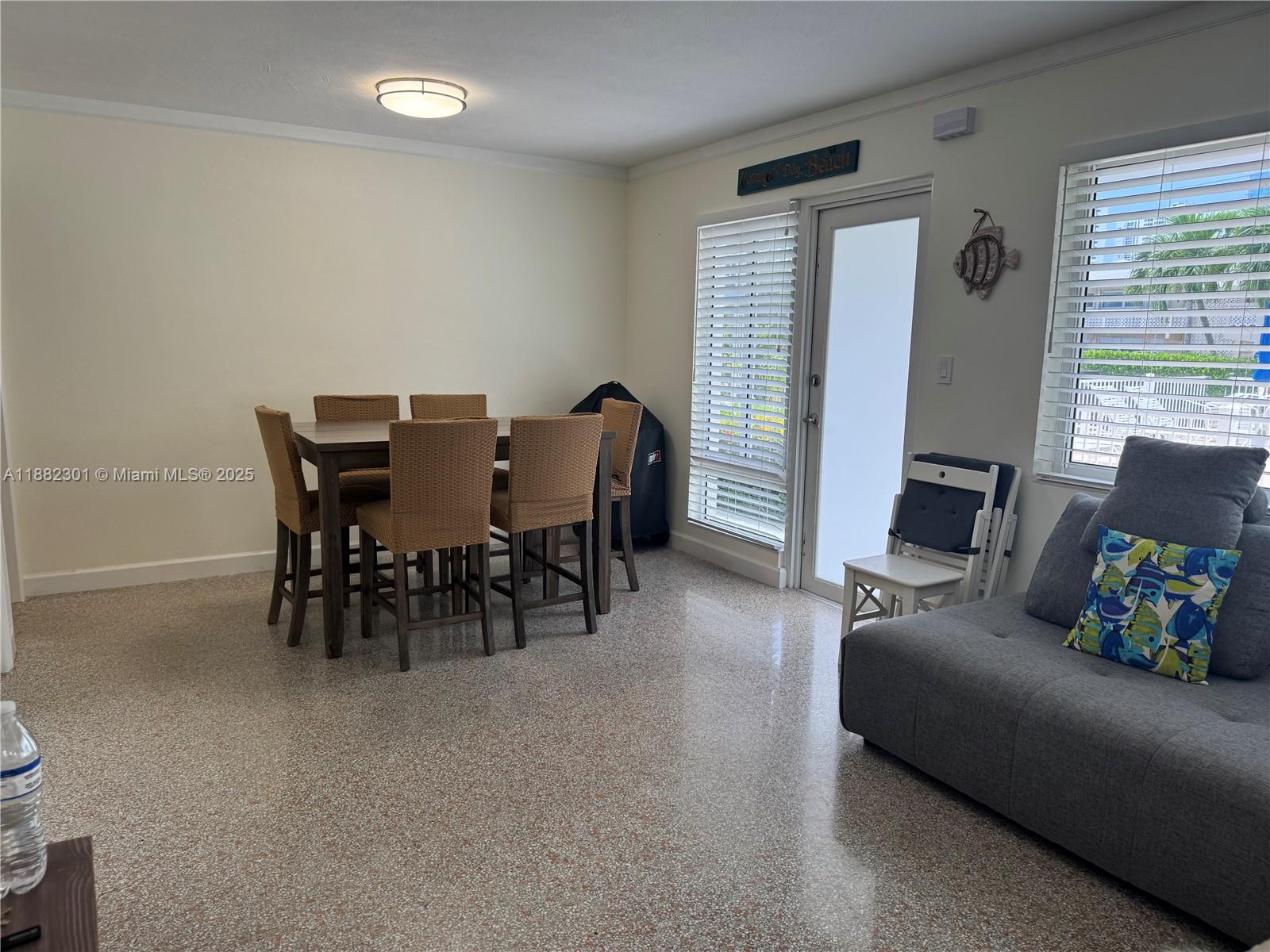 LAKESIDE CO-OP - Residential