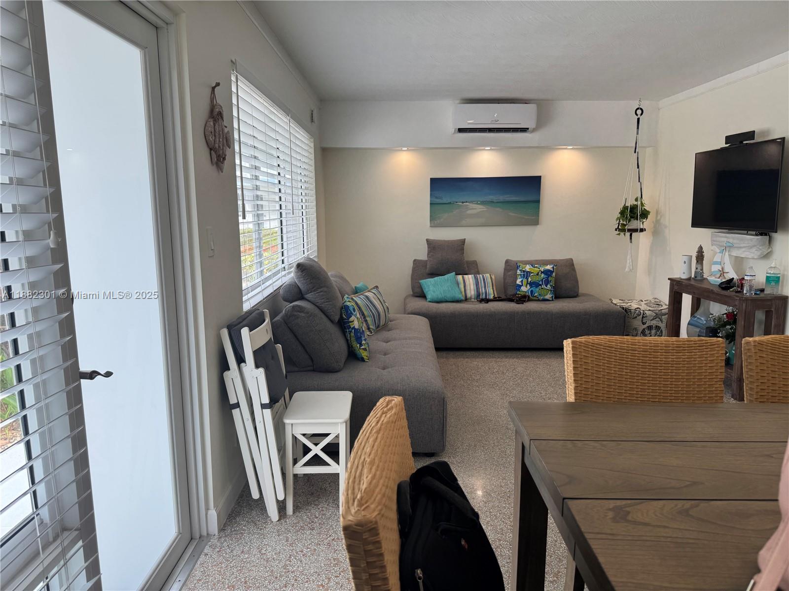 LAKESIDE CO-OP - Residential