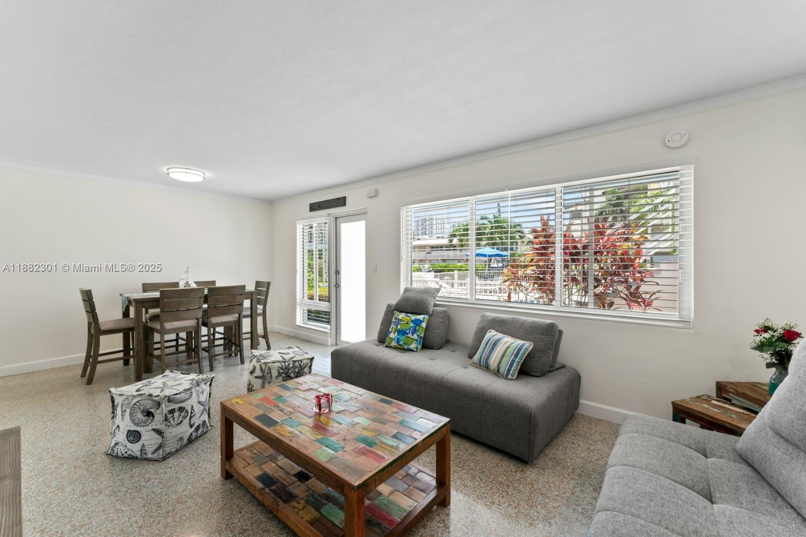 LAKESIDE CO-OP - Residential