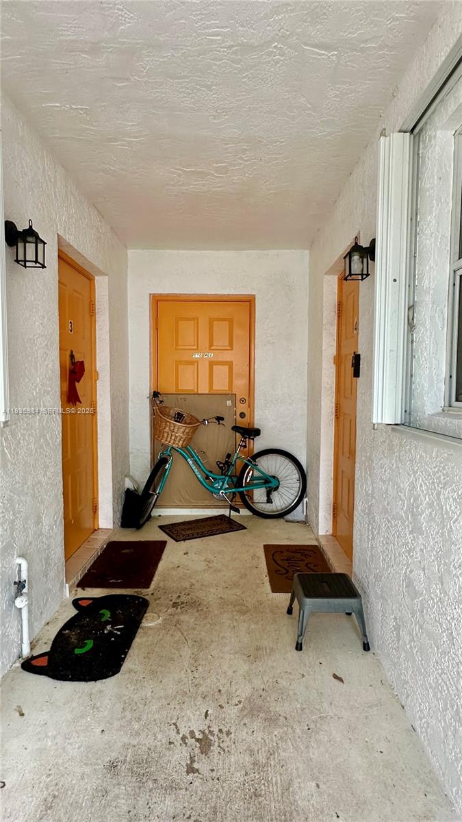 MC BRIDE 142-47 B - Residential Income