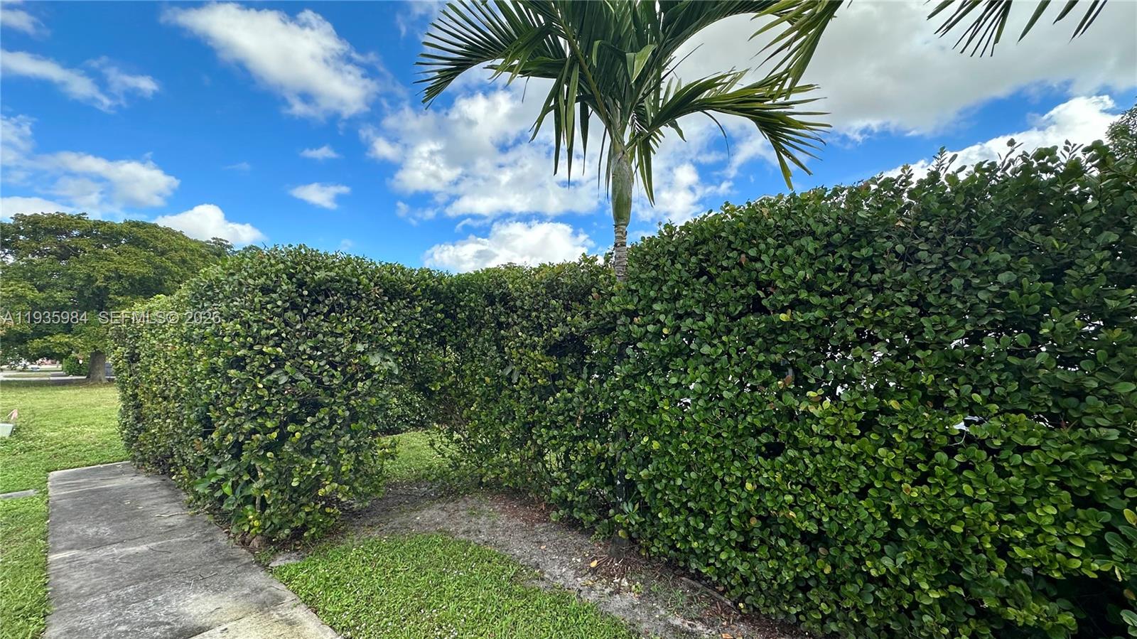 MC BRIDE 142-47 B - Residential Income