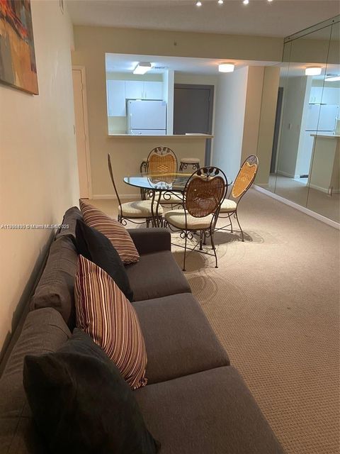 185 SE 14th Ter 1411 Miami FL 33131