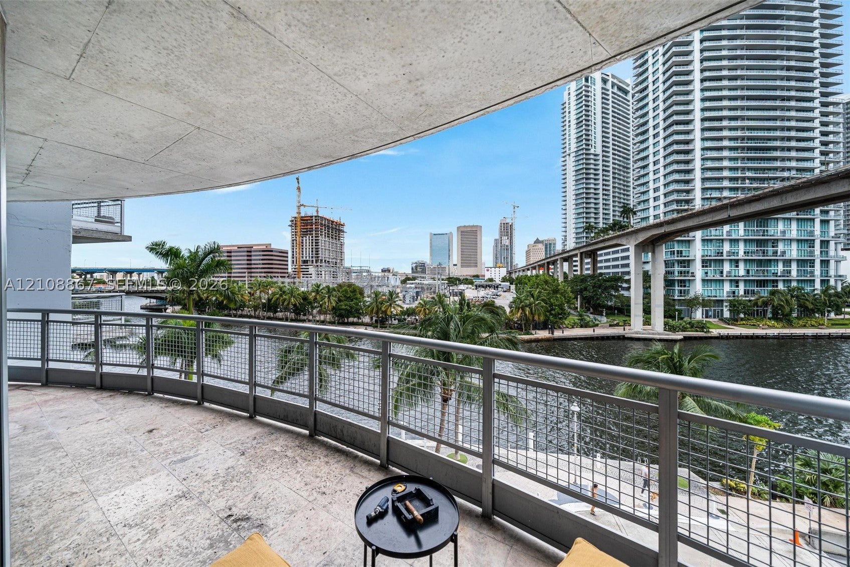 690 SW 1st Ct 501
