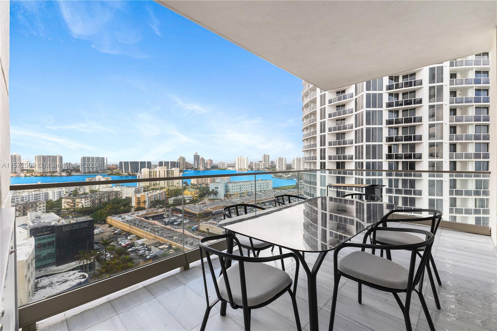 ESTATES AT ACQUALINA - Residential