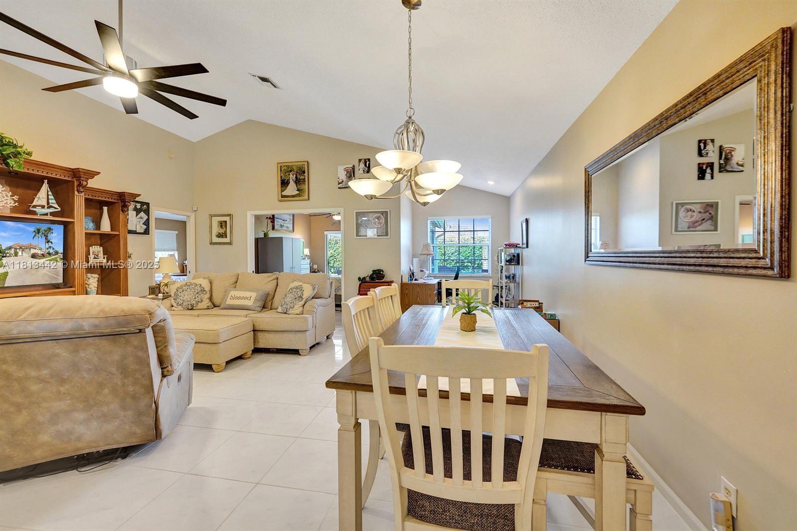 SAWGRASS LAKES HOMES - Residential