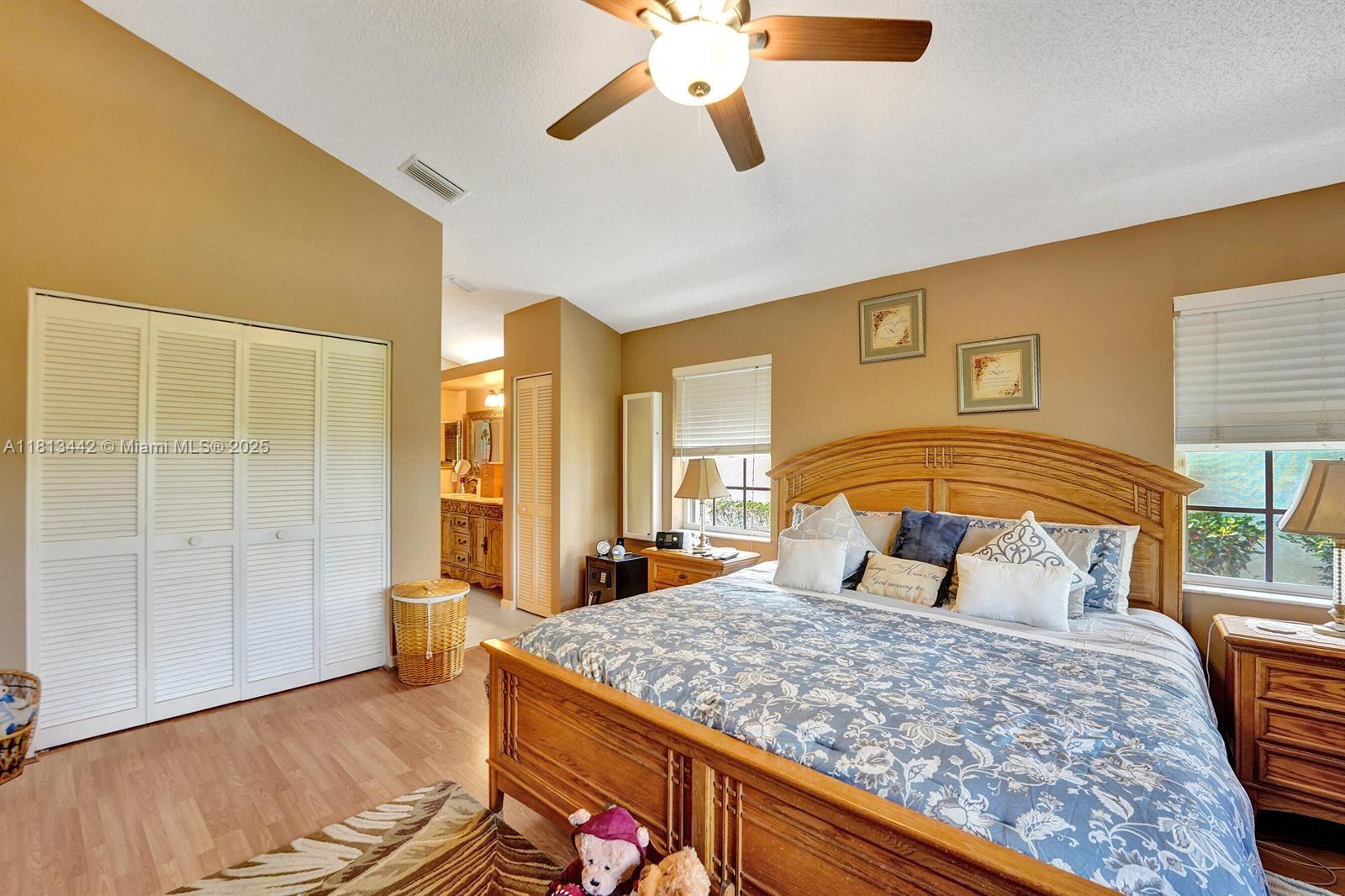 SAWGRASS LAKES HOMES - Residential